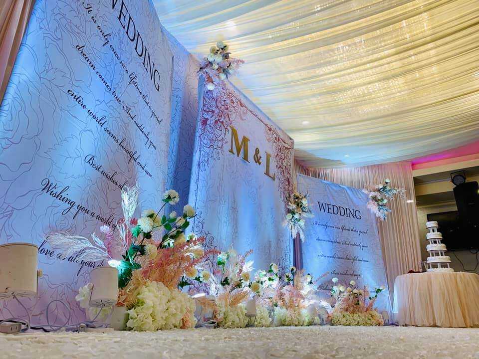 Wedding stage set