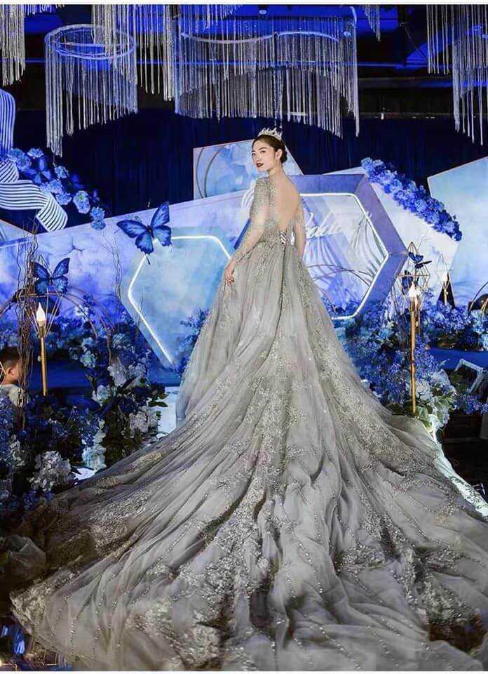 Wedding stage set